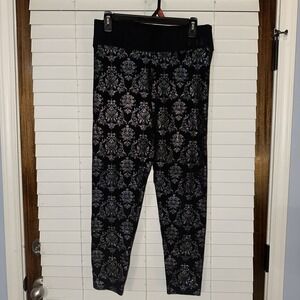 Victoria's Secret PINK Black & Silver Damask Iridescent Bling Yoga Leggings Sz M